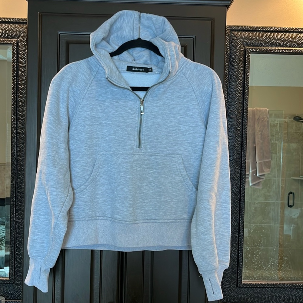 Quarter Zip Cropped Hoodie - Small